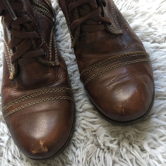 Brown Leather Steve Madden Troopa Combat Boots - Picture 6 of 9